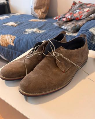 Scarpe eleganti stringate camoscio