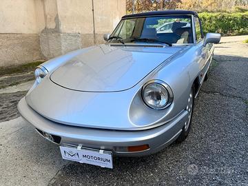 Alfa Romeo Spider 2.0i