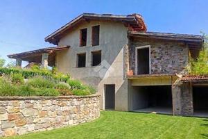 VILLA SINGOLA A COLICO