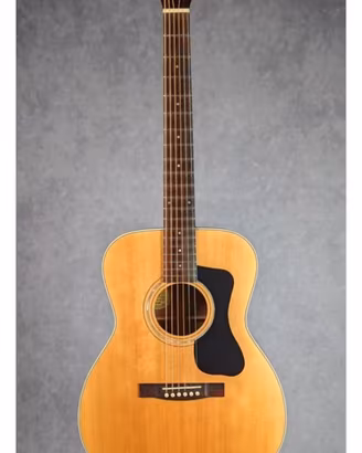 Chitarra acustica Guild F130