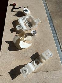 Gruppo motore ventola congelatore