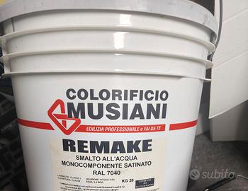 Smalto all'acqua murale Grigio RAL 7040