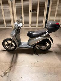 Liberty Piaggio 50 4T tagliandato pronto all’uso