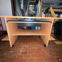 Scrivania ufficio per PC