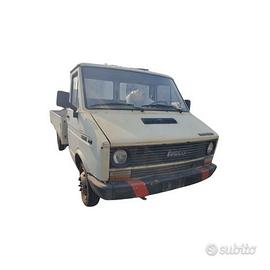 Ricambi usati Iveco Daily 2.4 D 1986 S0FIM8140.21