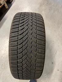 Pneumatici da neve Bridgestone