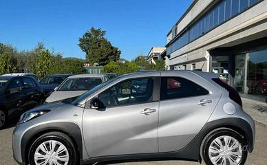 TOYOTA Aygo X 1.0 VVT-i 72 CV 5 porte Trend Air