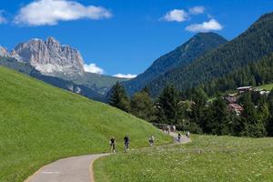 Maggio - Giugno in valle di Fiemme Predazzo