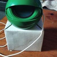 mini altoparlante vintage a sfera