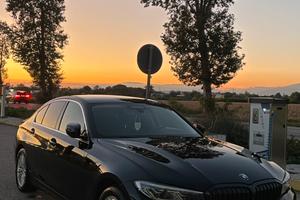 Bmw 330e Luxury Plug-in hybrid