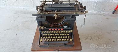 macchina da scrivere Remington standard 12