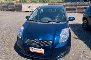 Toyota Yaris 1.4 D-4D 5 porte Sol