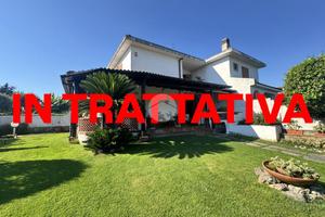 PORZIONE DI TRIFAMILIARE A SABAUDIA