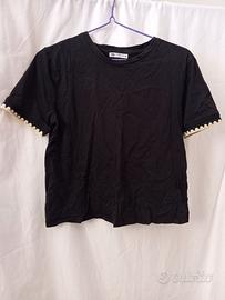 T-shirt nera Zara a maniche corte