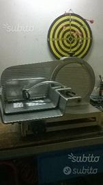 Affettatrice elettrica lama verticale 30cm/300mm