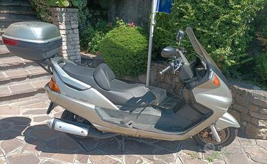 MOTO SCOOTER MAJESTY 250 CV