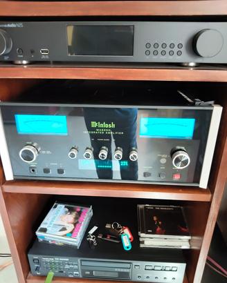 Amplificatore Stereo McIntosh