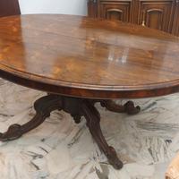 Tavolo otto-novecentesco in radica di noce