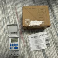 Timer digitale settimanale programmabile