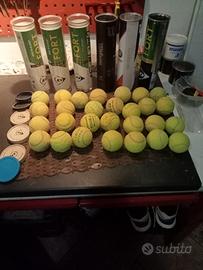 32 palline da tennis usate 