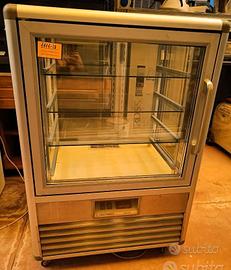 🧁❄️ VETRINA REFRIGERATA SU RUOTE – PER DOLCI ❄️🛞