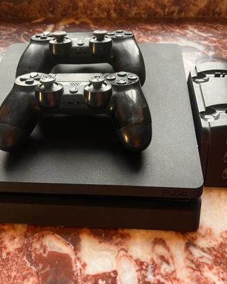 Ps 4 slim