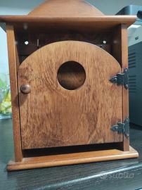 Casetta portachiavi in legno