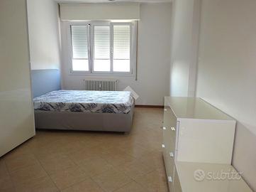 MONOLOCALE A FERRARA