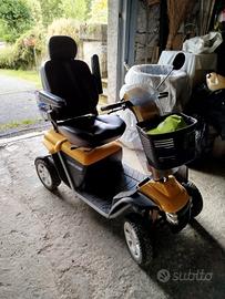 scooter batteria per anziani