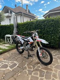 Yamaha yz 250 monster edition-TRIPLA OMOLOGAZIONE