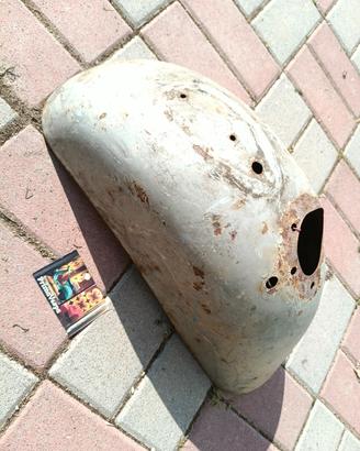 parafango vespa faro basso 125 in ferro piaggio