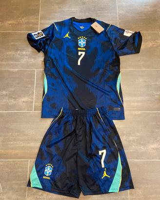 completo brasile mondiale Vinicius jr. XL
