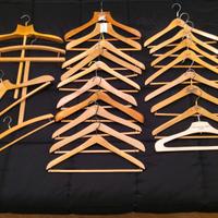 22 grucce appendiabiti stampelle in legno vintage