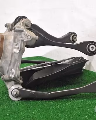 BMW G29 Mozzo fusello posteriore destro