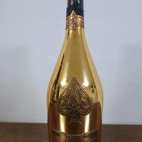 BOTTIGLIE CHAMPAGNE E DISTILLATI RICICLO CREATIVO