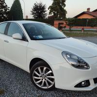 Giulietta 1.4 TB 120 cv - GPL Distinctive