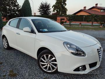 Giulietta 1.4 TB 120 cv - GPL Distinctive