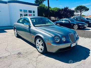 Jaguar S-Type (X206) 2.7 diesel V6 cat Exec.