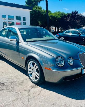 Jaguar S-Type (X206) 2.7 diesel V6 cat Exec.