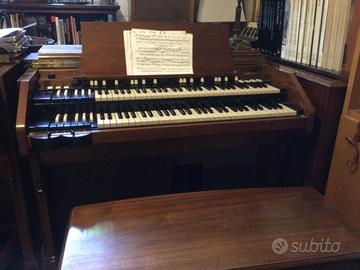 Hammond A 105 e Leslie 251