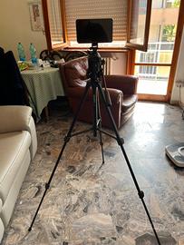 Camera SONY FDR AX33 15X  + NEEWER  F700 MONITOR