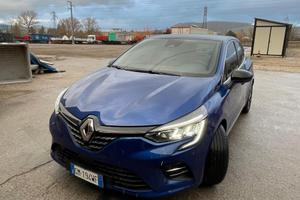 Renaul clio hybrid 145cv