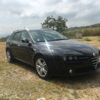 Disponibili ricambi Alfa Romeo 159 .
