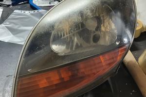 FANALE ANT. SINISTRO RENAULT KANGOO 4X4 ANNO  2004