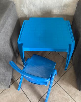 Tavolino e sedia plastica bambini