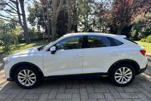 Audi q3  spb 35 1.5 tfsi s-tronic business plus
