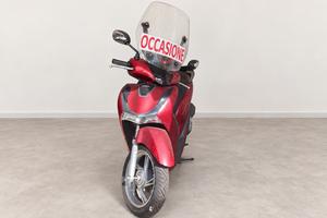 Honda SH 125 rosso - 2022
