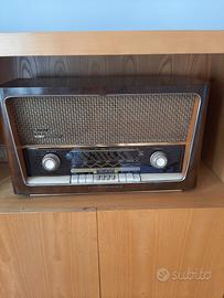 Radio " Vintage "  GRUNDIG  -  Hi-FI 