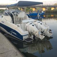 Poseidon 755 SUNDECK + 2 evinrude 150 cv