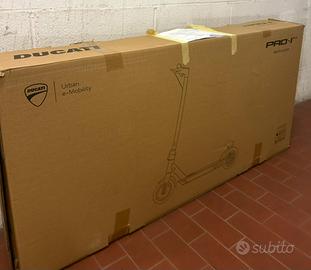 Monopattino elettrico ANCORA IMBALLATO: DUCATI